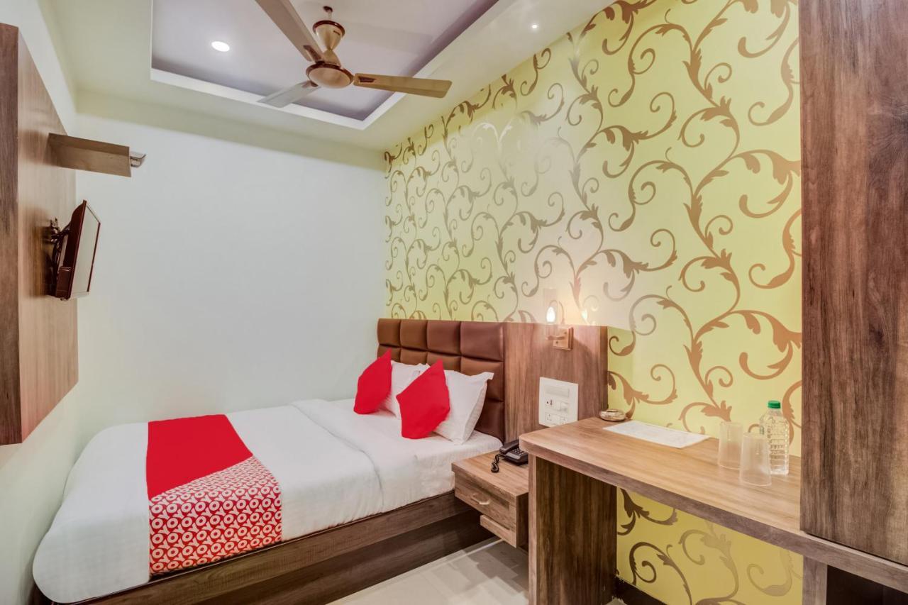 Oyo 42009 Hotel A One Suite Bombay Extérieur photo