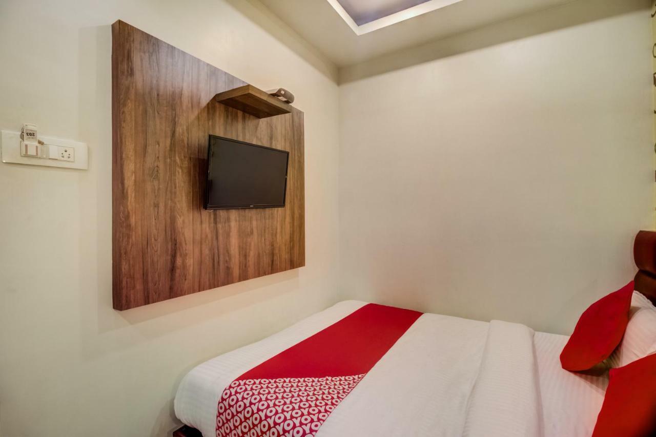 Oyo 42009 Hotel A One Suite Bombay Extérieur photo
